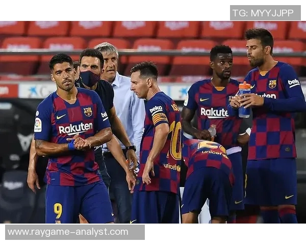 巴萨逆转那不勒斯晋级国王杯点球大战引发争议与热议