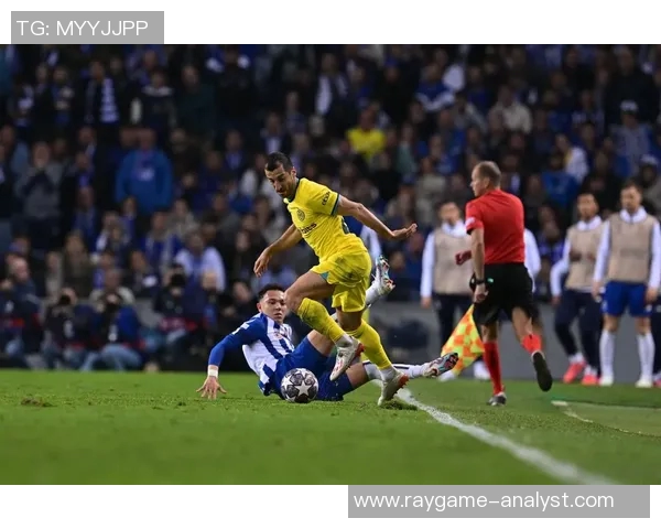 国米与波尔图激战成平局意外瞬间点燃全场激情集锦回顾